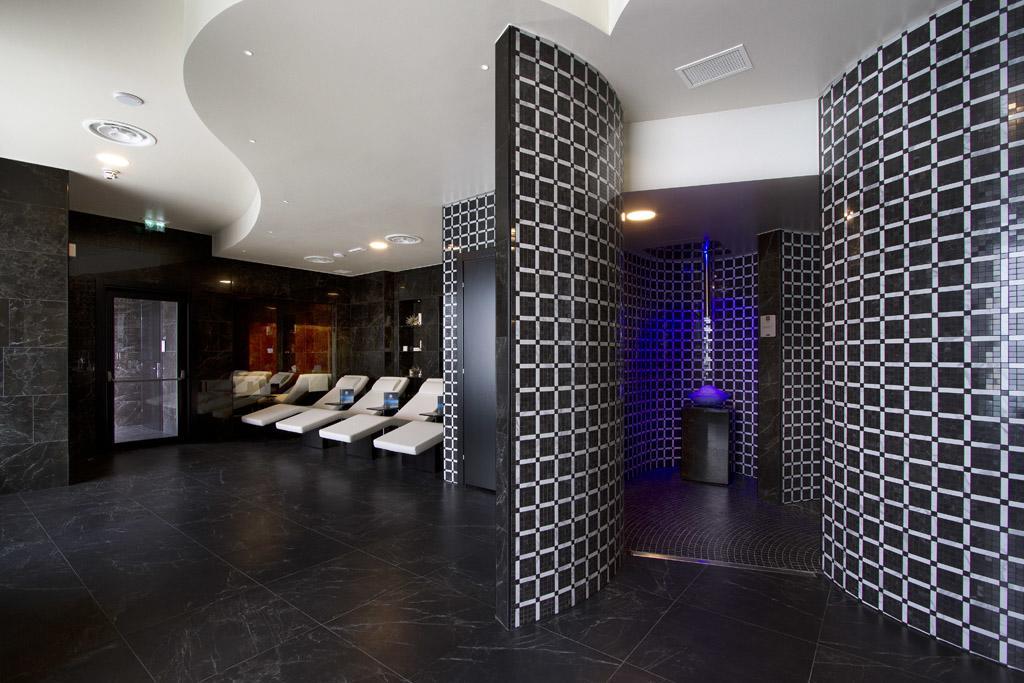 Hotel Riviera & Maximilian'S Триест Экстерьер фото
