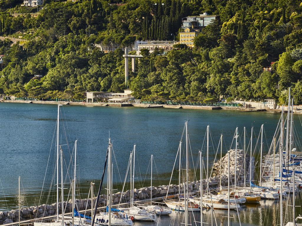 Hotel Riviera & Maximilian'S Триест Экстерьер фото